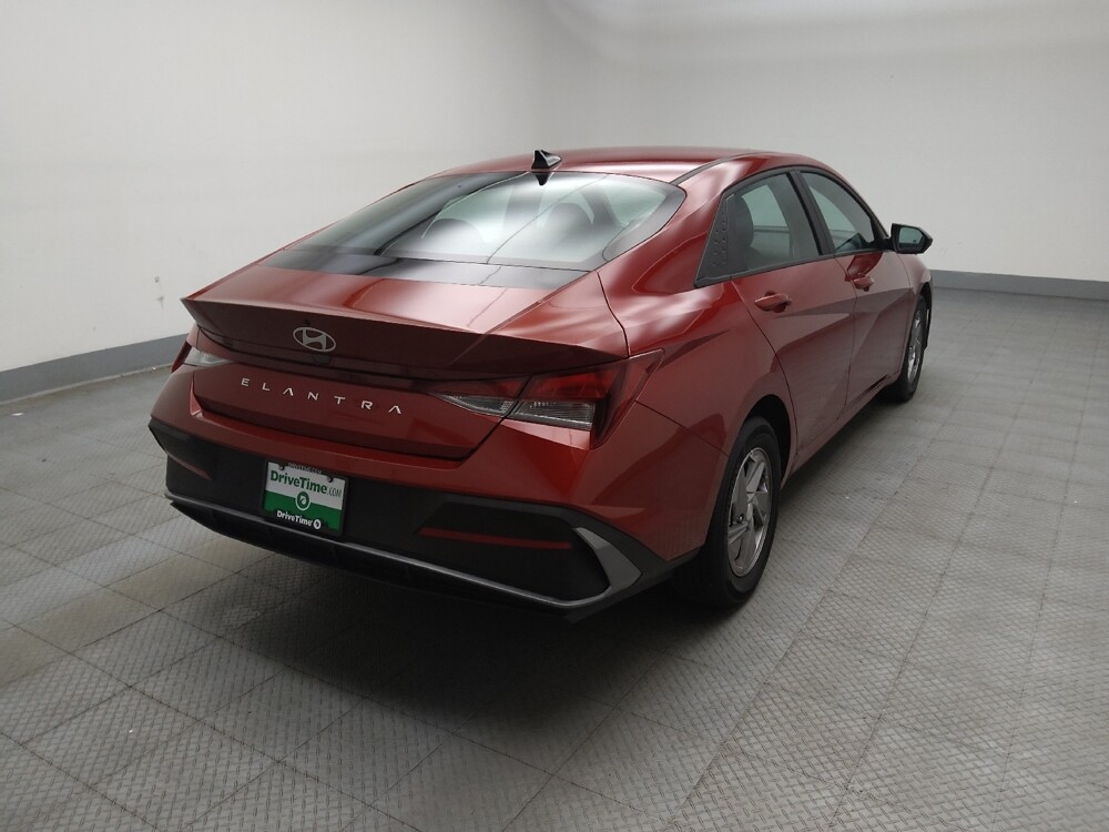2025 Hyundai Elantra in Lombard, IL 60148 - 18127075 9