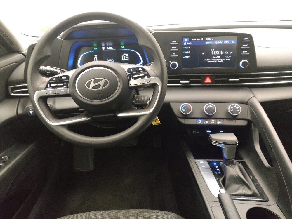 2025 Hyundai Elantra in Lombard, IL 60148 - 18127075 22