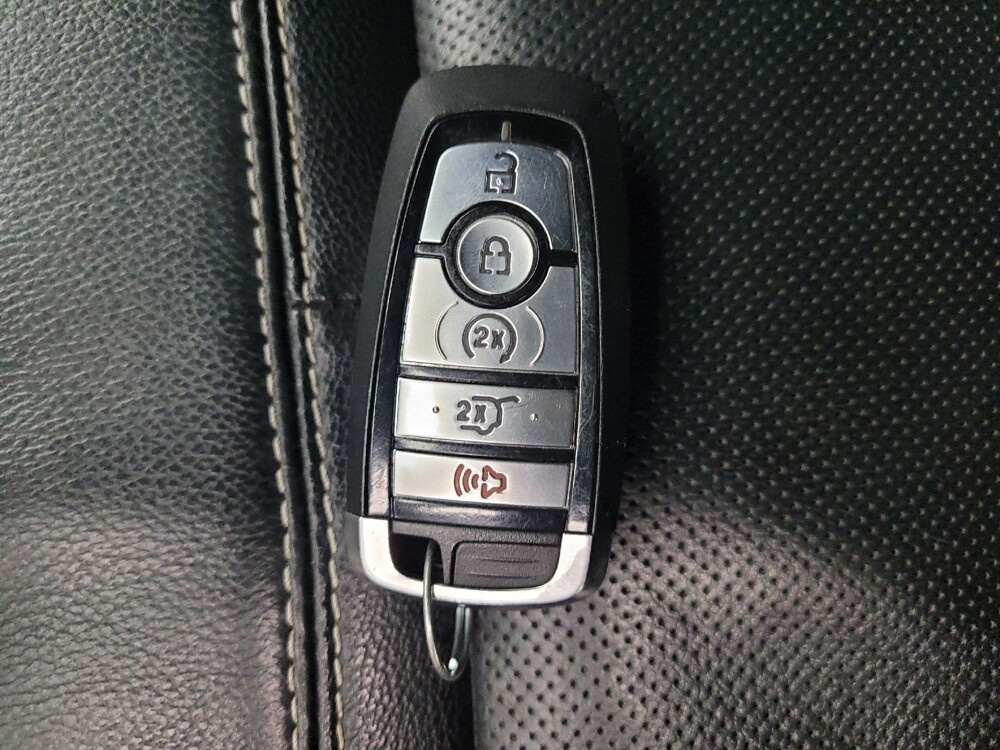 2020 Ford Explorer in Taylor, MI 48180 - 18127076 32