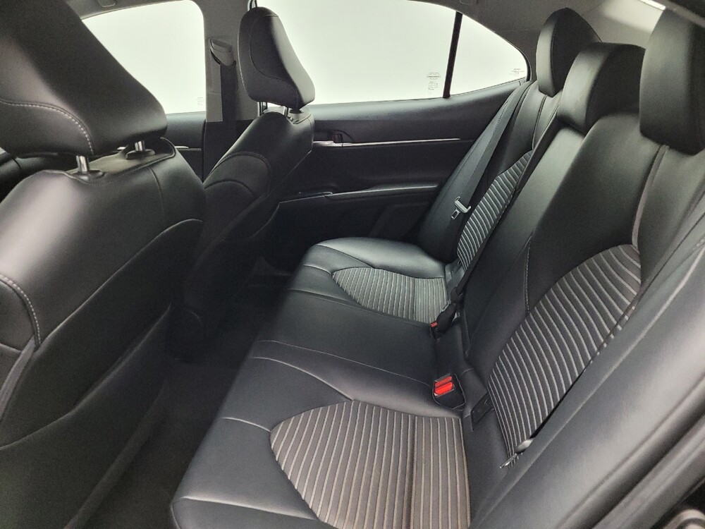 2020 Toyota Camry in Taylor, MI 48180 - 18127077 18