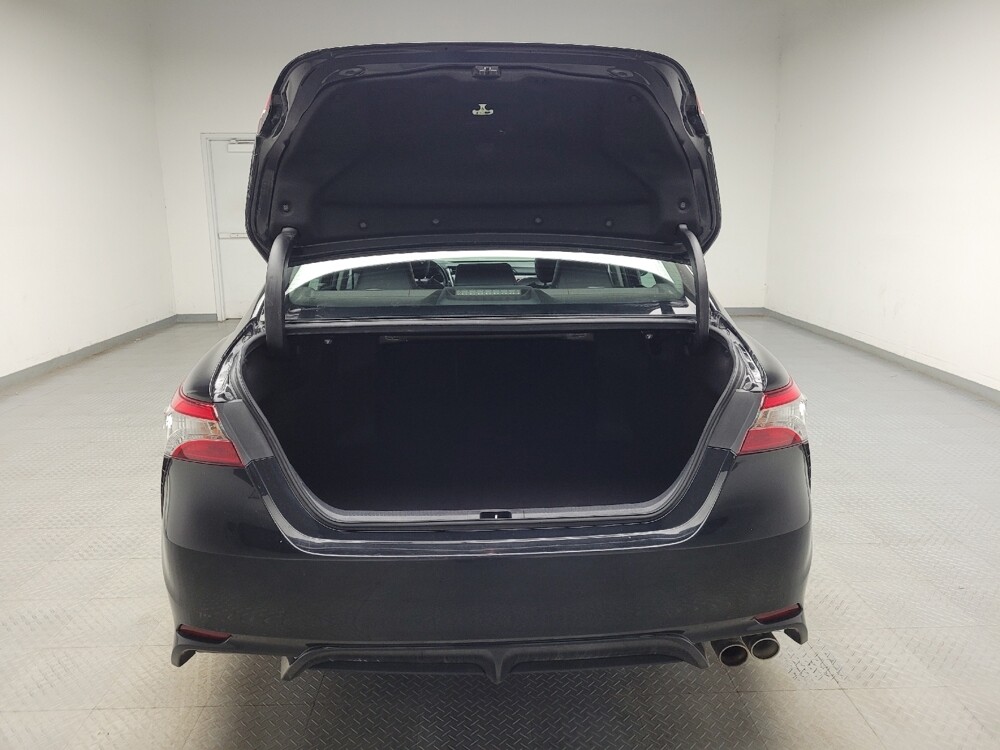 2020 Toyota Camry in Taylor, MI 48180 - 18127077 29