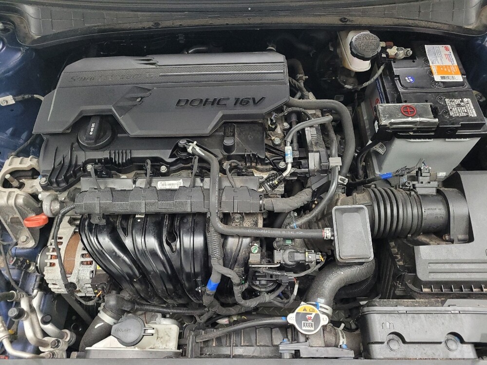 2023 Hyundai Elantra in Taylor, MI 48180 - 18127078 30