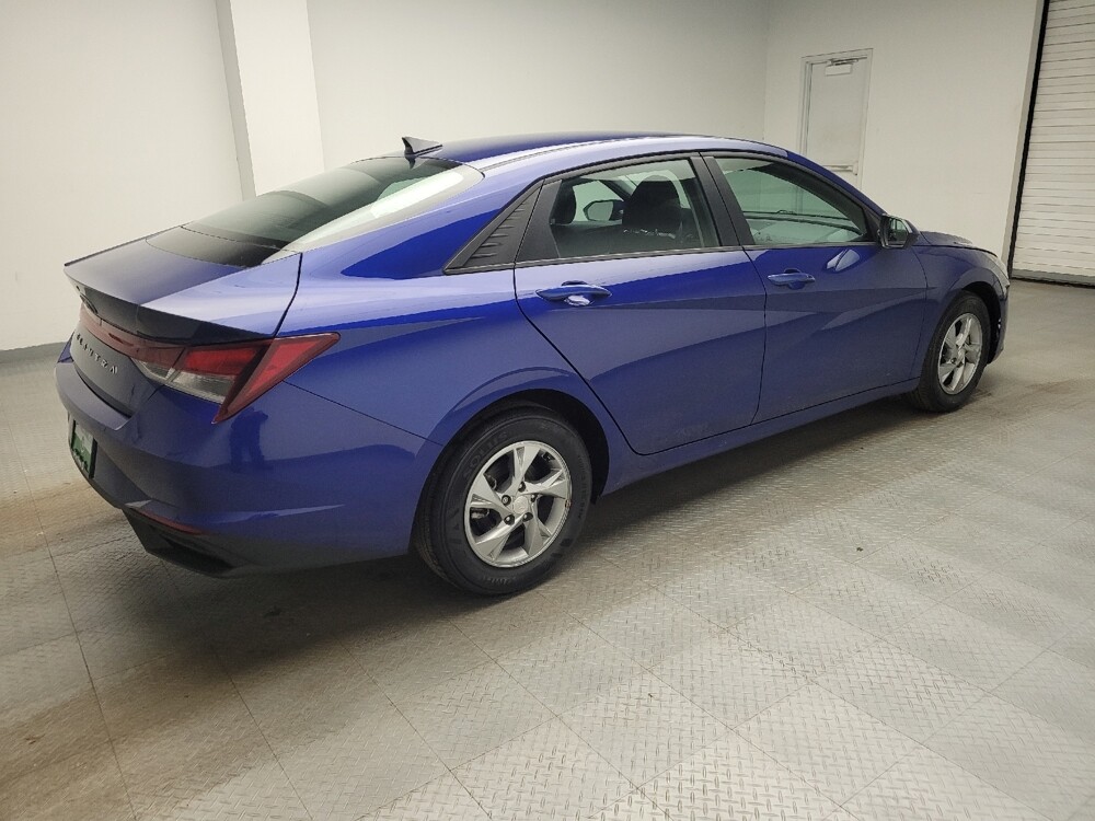 2023 Hyundai Elantra in Taylor, MI 48180 - 18127078 10