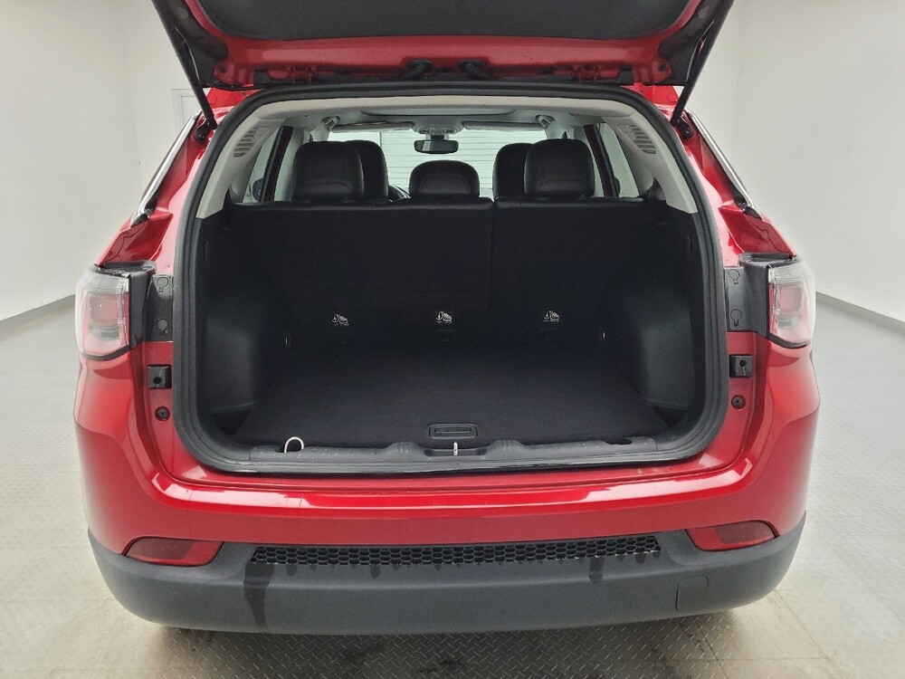 2018 Jeep Compass in Taylor, MI 48180 - 18127080 29