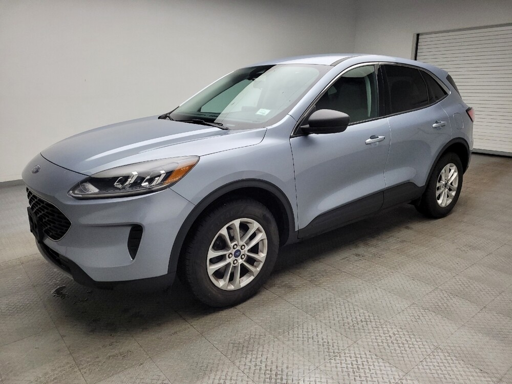 2022 Ford Escape in Grand Rapids, MI 49508 - 18127082 2