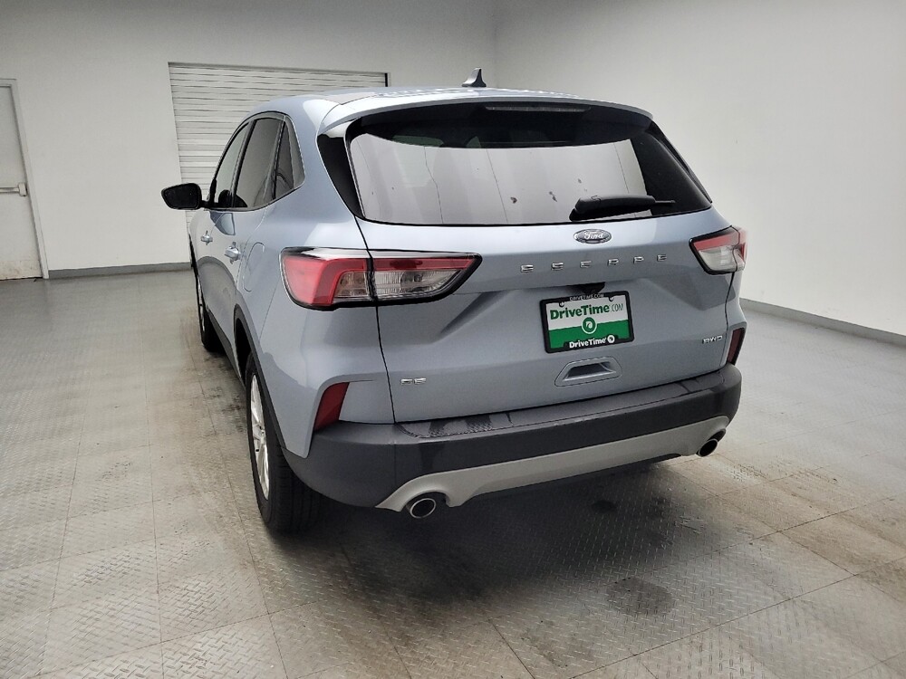 2022 Ford Escape in Grand Rapids, MI 49508 - 18127082 6