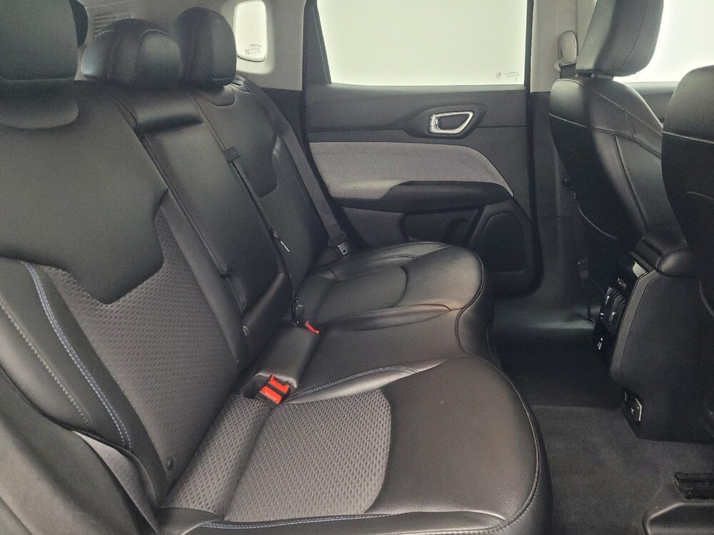 2022 Jeep Compass in Indianapolis, IN 46222 - 18127085 19