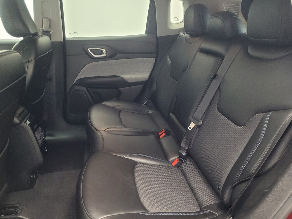 2022 Jeep Compass in Indianapolis, IN 46222 - 18127085 18