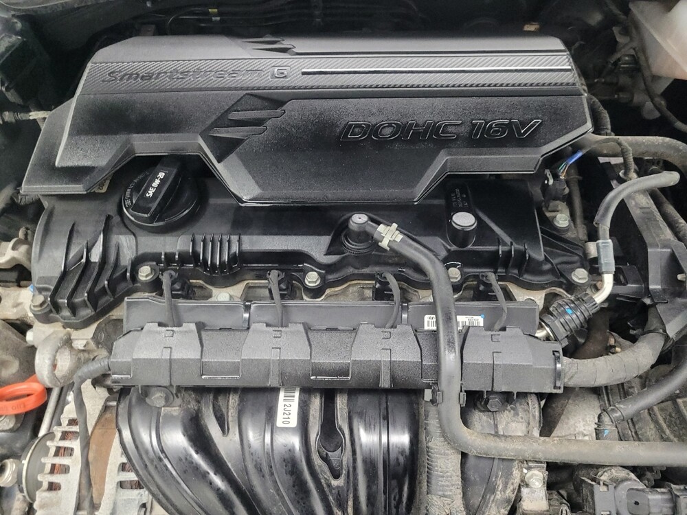 2022 Hyundai Elantra in Peoria, IL 61615 - 18127089 30