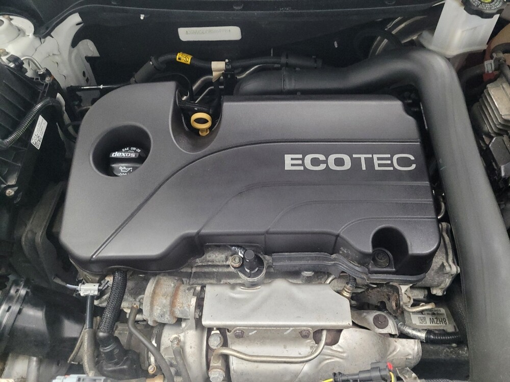 2019 Chevrolet Equinox in Ft Wayne, IN 46805 - 18127092 30