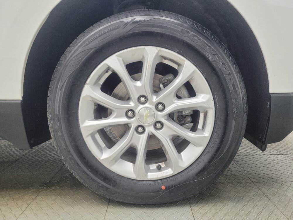 2019 Chevrolet Equinox in Ft Wayne, IN 46805 - 18127092 31