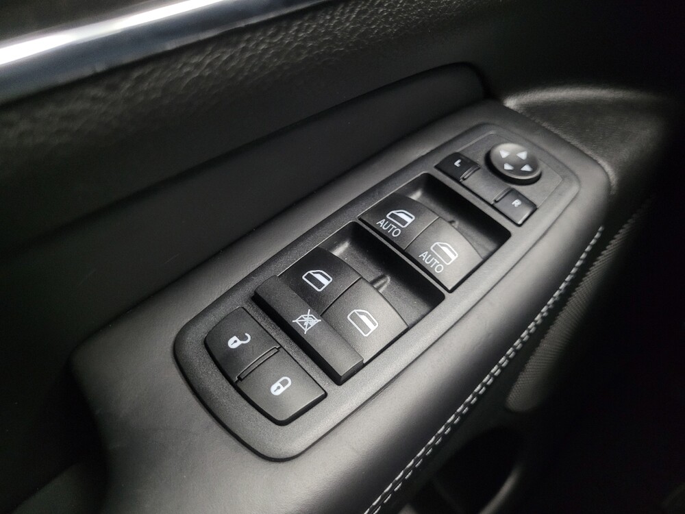 2021 Jeep Grand Cherokee in Indianapolis, IN 46222 - 18127094 27