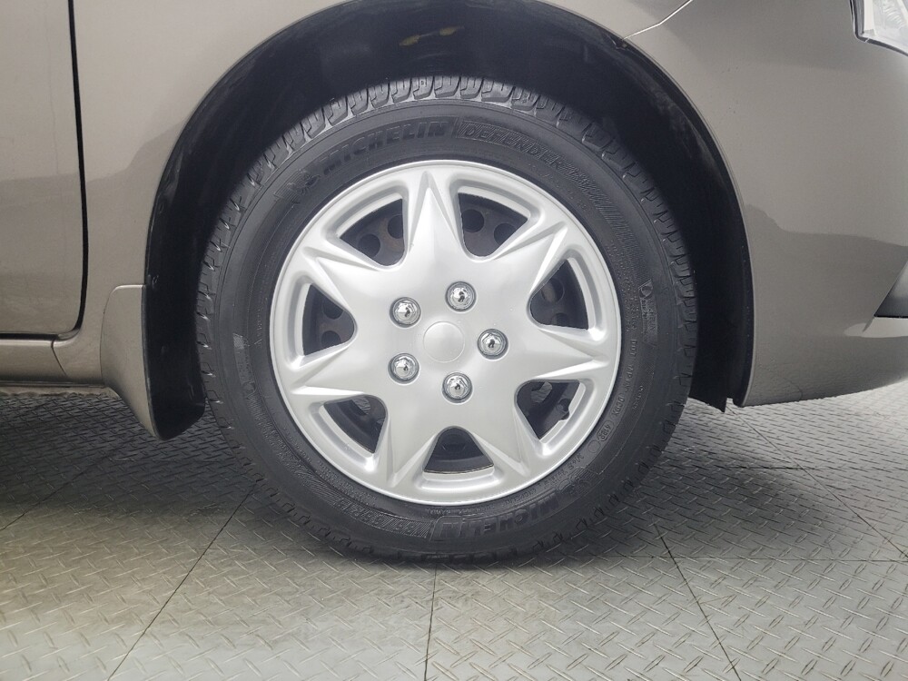 2017 Nissan Versa in Peoria, IL 61615 - 18127096 31