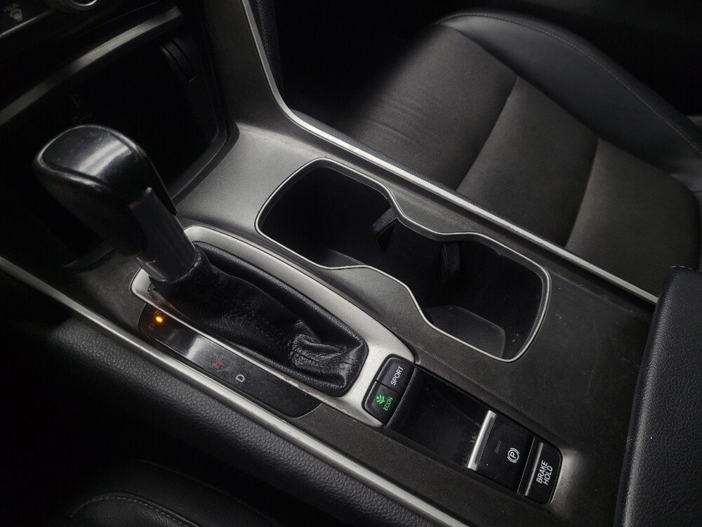 2018 Honda Accord in Mishawaka, IN 46545 - 18127101 26