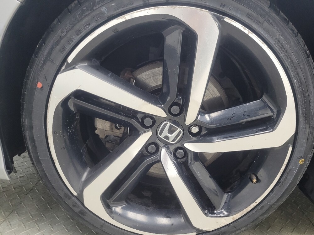 2018 Honda Accord in Mishawaka, IN 46545 - 18127101 31