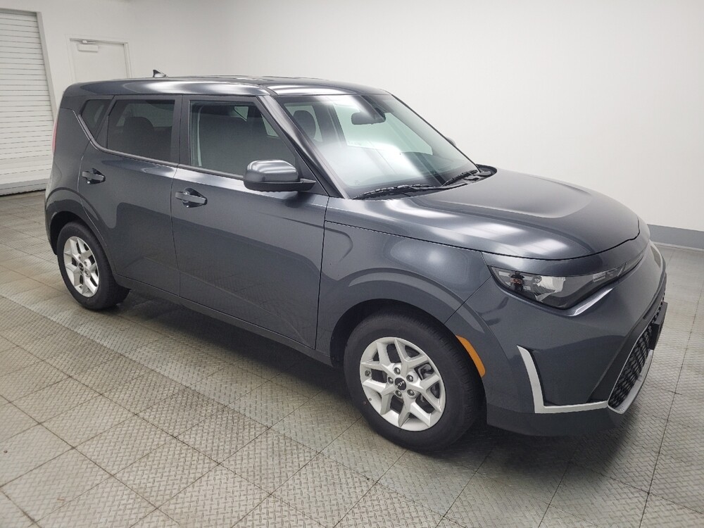 2025 Kia Soul in Indianapolis, IN 46222 - 18127102 11