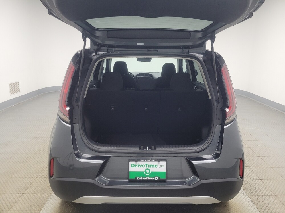 2025 Kia Soul in Indianapolis, IN 46222 - 18127102 29