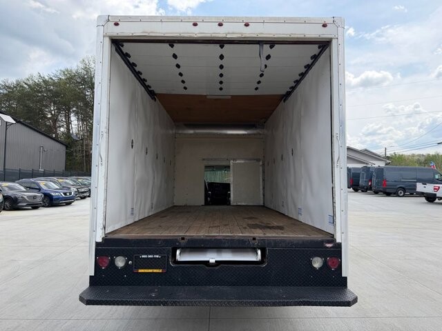 2017 Chevrolet Express 3500 in Knoxville, TN 37920 - 18127103 8