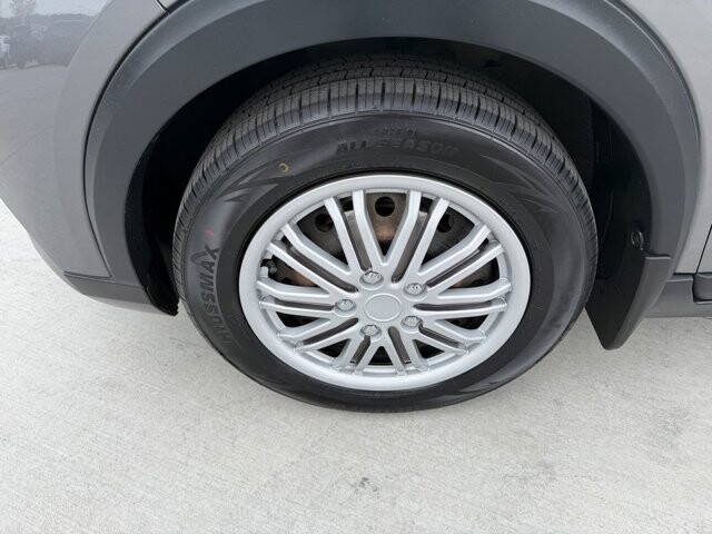 2020 Nissan Kicks in Knoxville, TN 37920 - 18127104 30