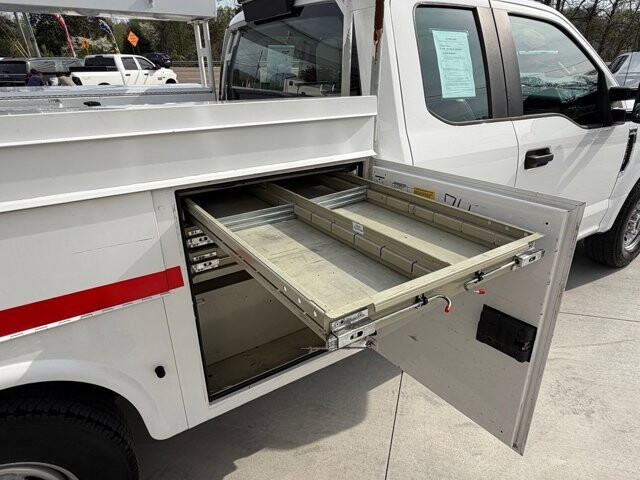 2021 Ford F350 in Knoxville, TN 37920 - 18127105 16