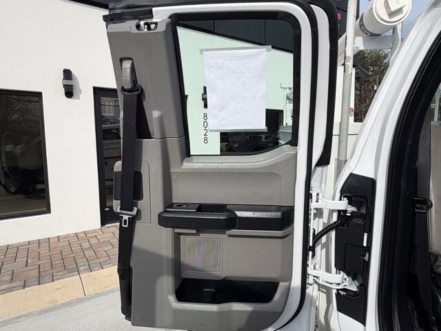 2021 Ford F350 in Knoxville, TN 37920 - 18127105 17