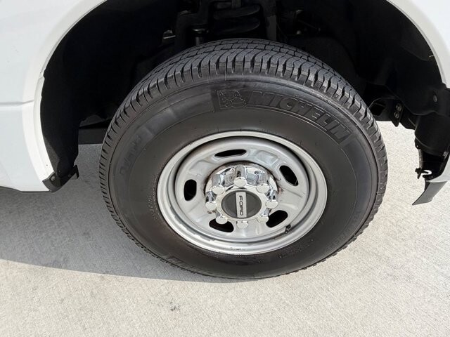 2021 Ford F350 in Knoxville, TN 37920 - 18127105 32