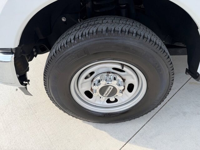 2021 Ford F350 in Knoxville, TN 37920 - 18127105 33