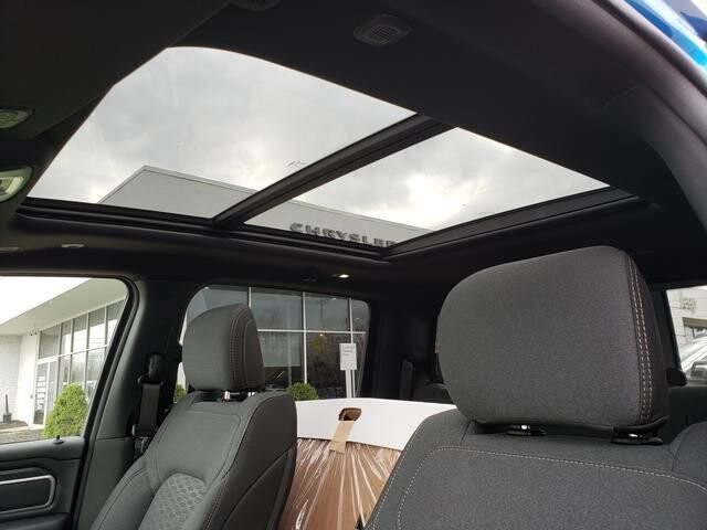 2026 RAM 1500 in Bedford, OH 44146 - 18127110 7