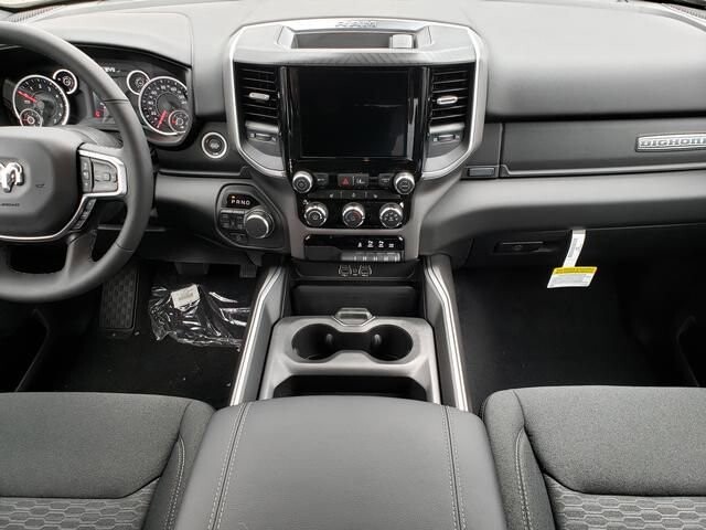 2026 RAM 1500 in Bedford, OH 44146 - 18127111 8