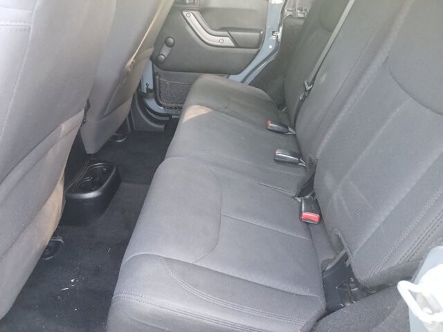 2015 Jeep Wrangler in Knoxville, TN 37912 - 18127120 8
