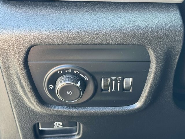 2021 Jeep Grand Cherokee L in Winchester, VA 22602 - 18127122 43