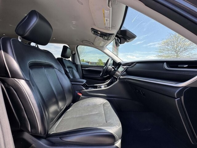 2021 Jeep Grand Cherokee L in Winchester, VA 22602 - 18127122 9