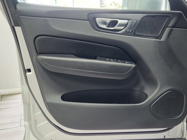 2020 Volvo XC60 in Cinnaminson, NJ 08077 - 18127135 10