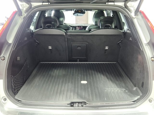 2020 Volvo XC60 in Cinnaminson, NJ 08077 - 18127135 14
