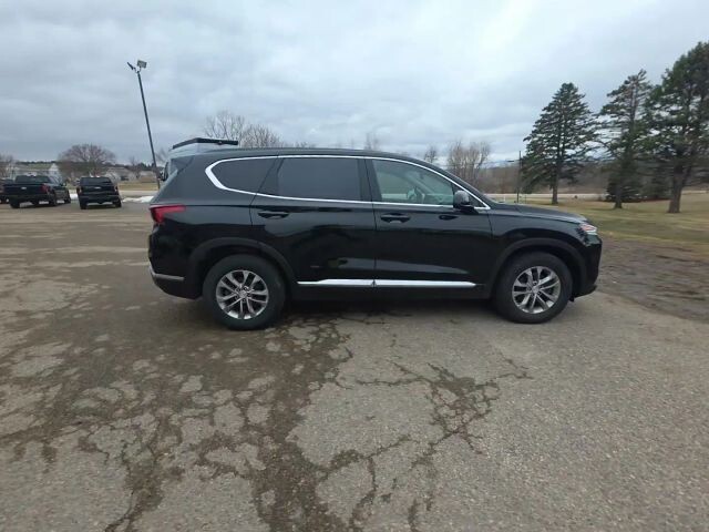 2020 Hyundai Santa Fe in Wadena, MN 56482 - 18127140 4