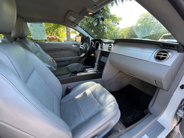 2007 Ford Mustang in Flowery Branch, GA 30542 - 18127145 8