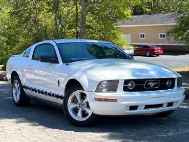 2007 Ford Mustang in Flowery Branch, GA 30542