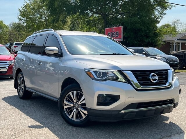 2017 Nissan Pathfinder in Flowery Branch, GA 30542 - 18127146