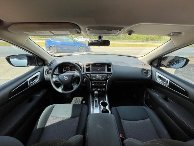 2017 Nissan Pathfinder in Flowery Branch, GA 30542 - 18127146 7