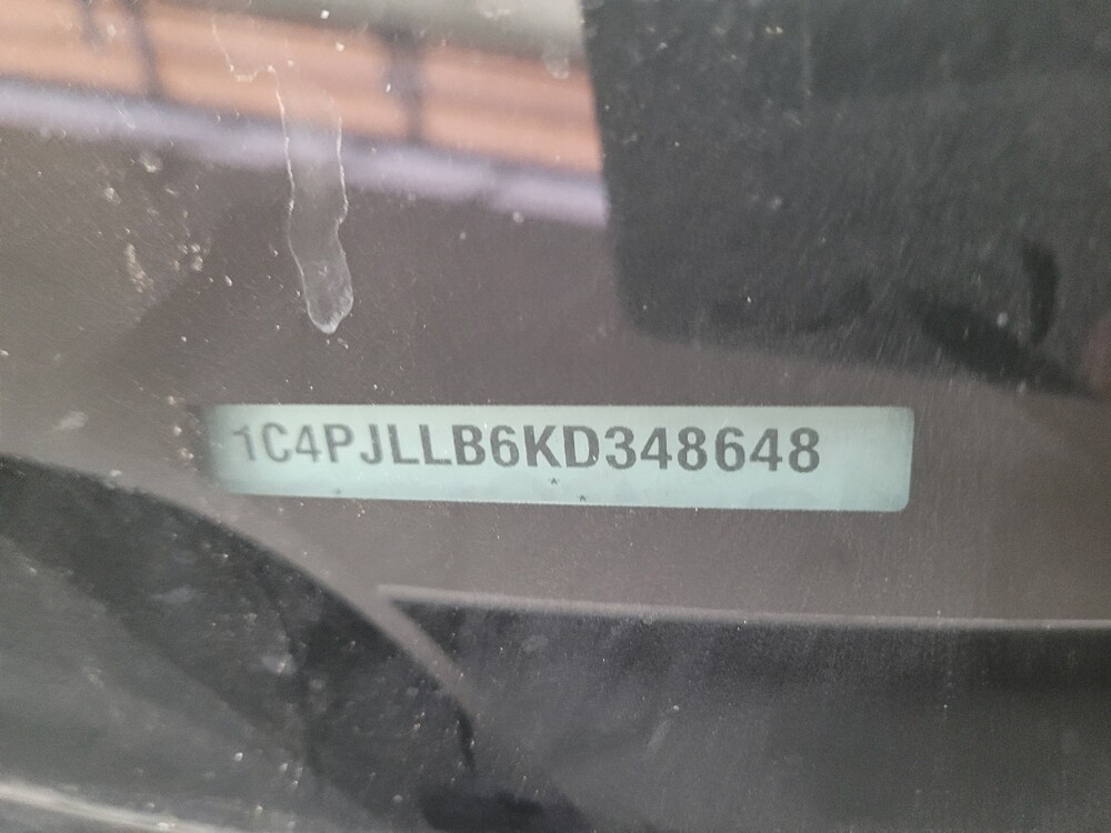 2019 Jeep Cherokee in Torrance, CA 90504 - 18127162 33