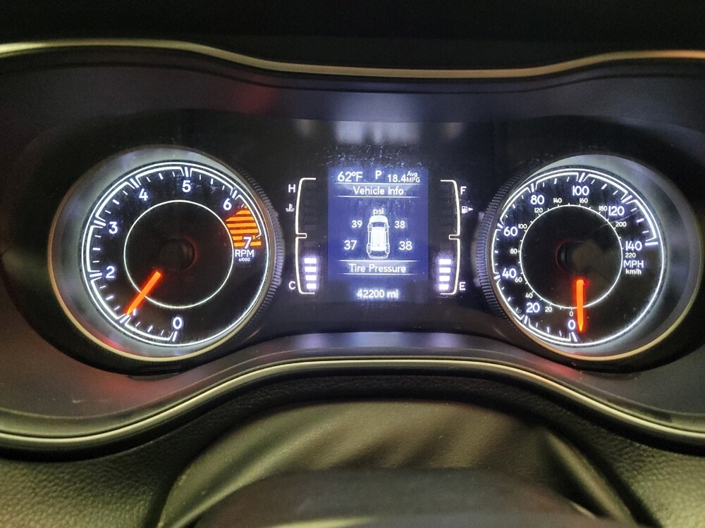 2019 Jeep Cherokee in Torrance, CA 90504 - 18127162 23