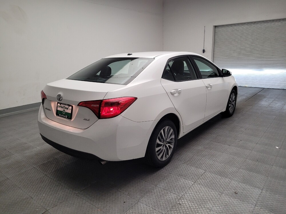 2019 Toyota Corolla in Downey, CA 90241 - 18127165 9