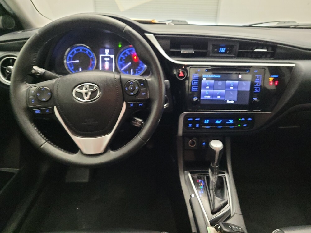 2019 Toyota Corolla in Downey, CA 90241 - 18127165 22