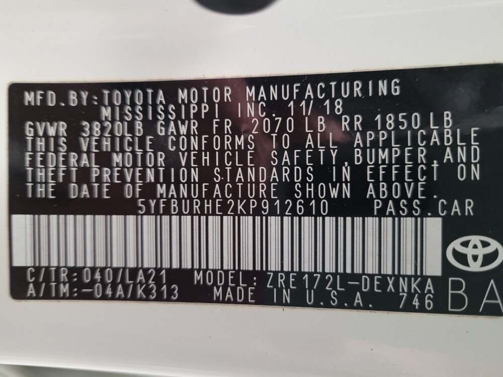 2019 Toyota Corolla in Downey, CA 90241 - 18127165 33