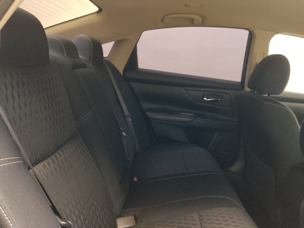 2018 Nissan Altima in Athens, GA 30606 - 18127167 19