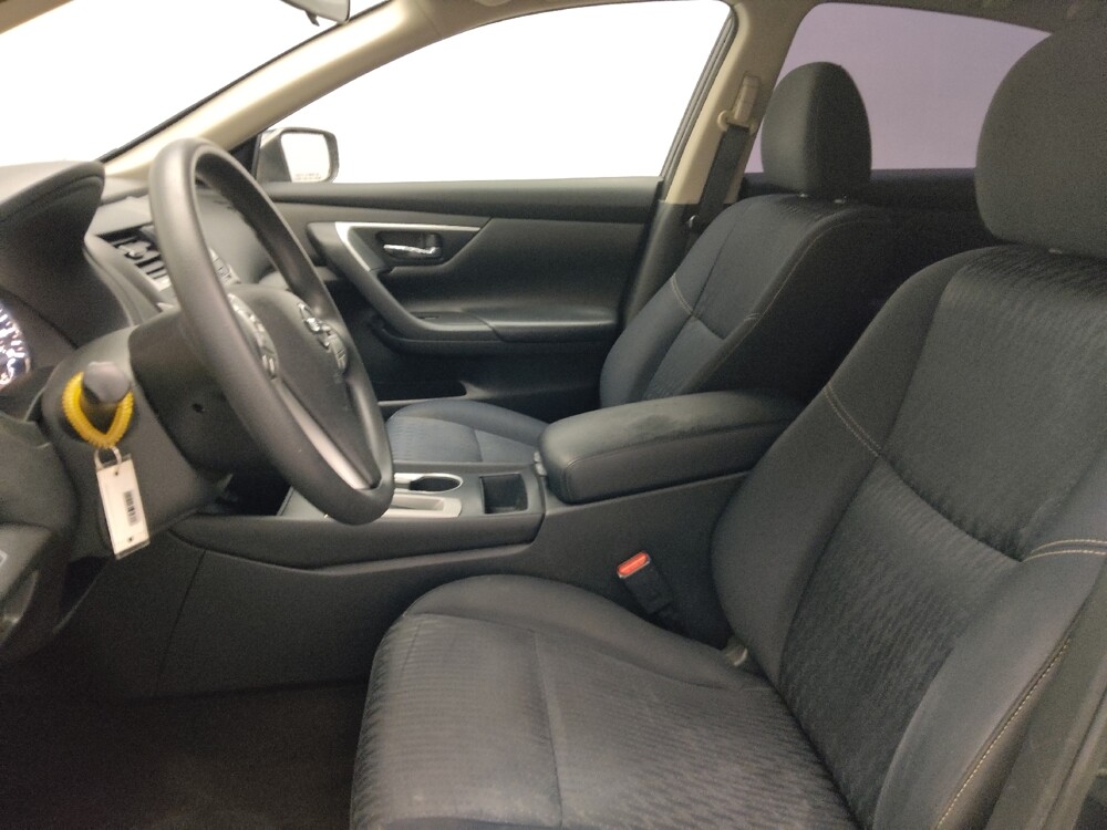 2018 Nissan Altima in Athens, GA 30606 - 18127167 17