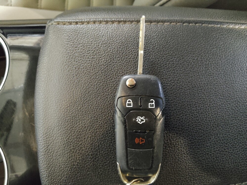 2015 Ford Fusion in Union City, GA 30291 - 18127172 32