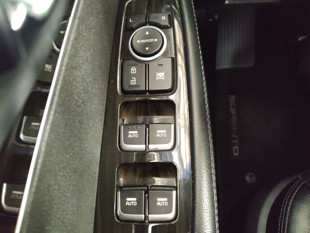 2019 Kia Sorento in Columbus, GA 31909 - 18127174 27