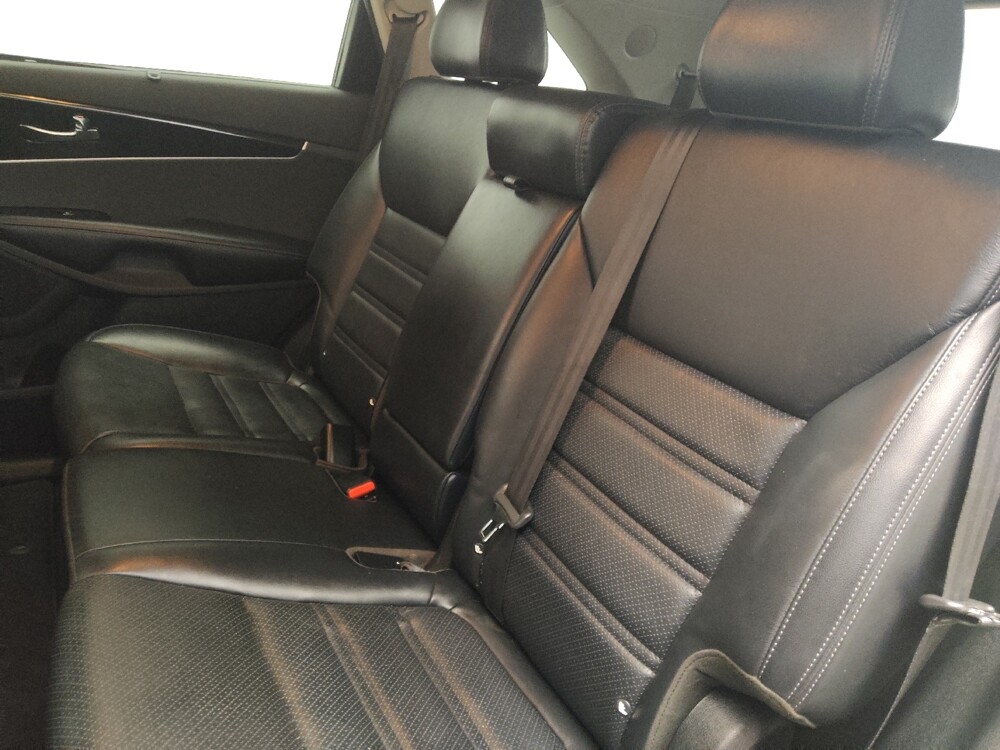 2019 Kia Sorento in Columbus, GA 31909 - 18127174 18