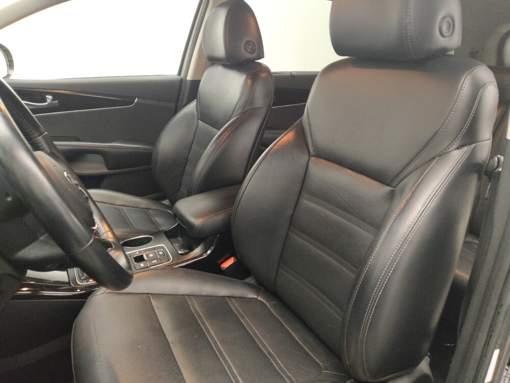 2019 Kia Sorento in Columbus, GA 31909 - 18127174 17